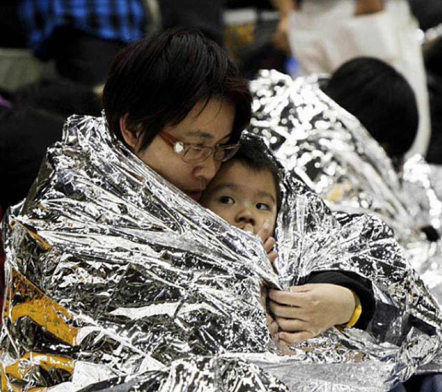 Thermal Outdoor Safety Blanket